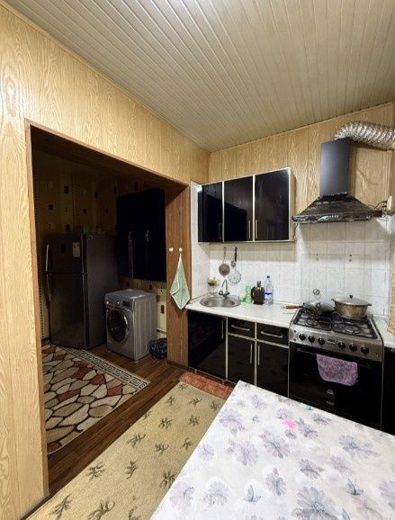 Arenda qoratosh 3 hona 1 etaj