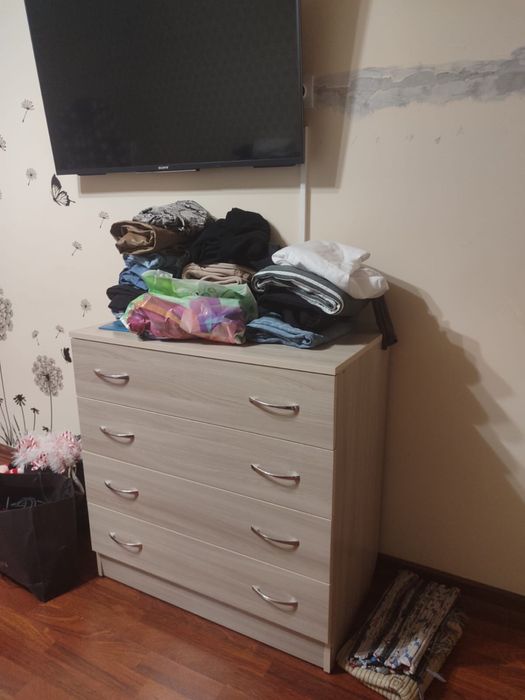 Шкаф, комод б/у в хорошем состоянии