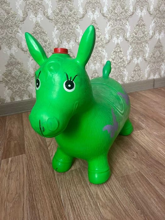 Детский резиновый ослик
