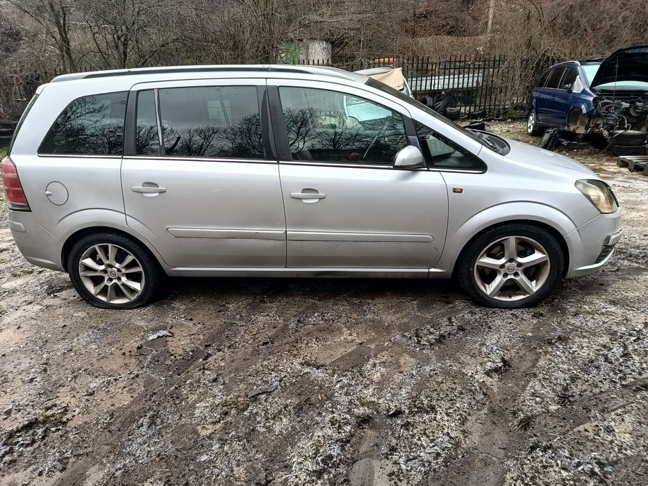 Опел Зафира Б(1.9/120) НА ЧАСТИ!!!