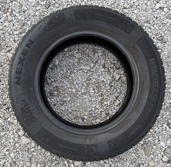 Зимни гуми Nexen 225/65/17, Dot: 40/21