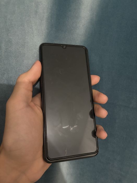 Телефон vivo v21e