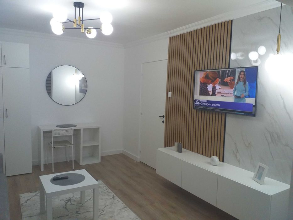 Garsonieră Eremia - zona Spital Militar - etaj 3/4 mobilată minim 1 an