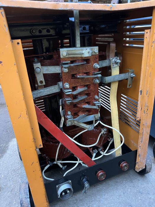 Сварочный аппарат