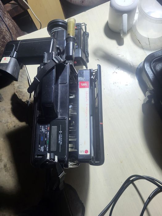 Продам ретро видео камера