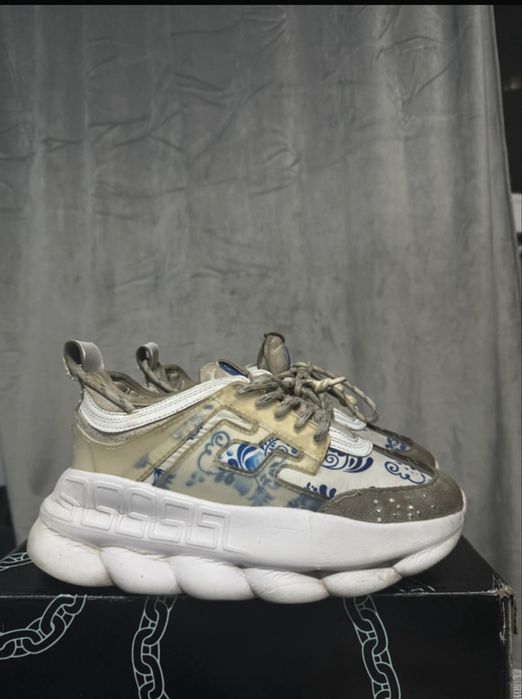 Versace chain 39