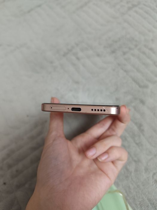 Продам Vivo V29e 5g