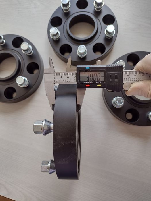 Flanșe Distantiere 30 mm Audi Q7 prindere 5 x 130