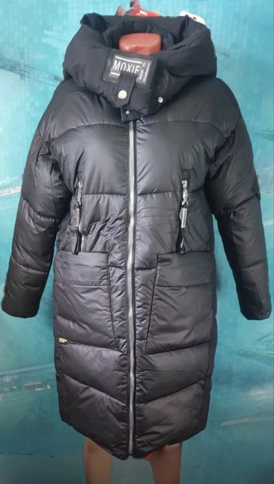 Продам новую куртку.