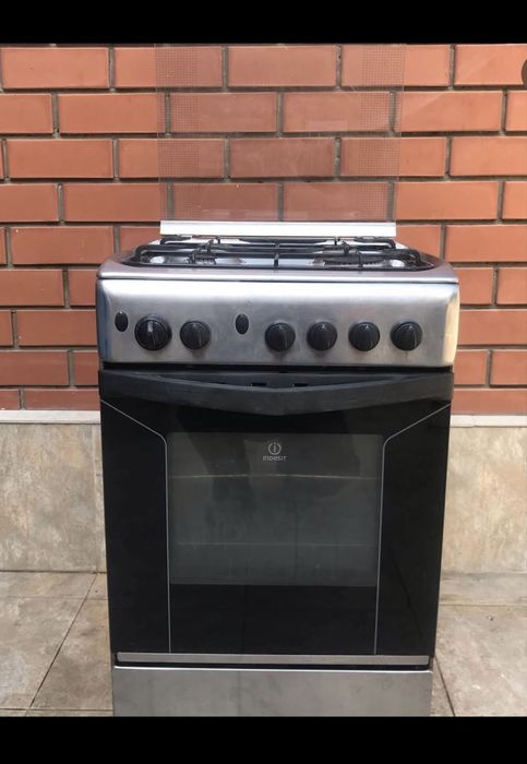 Газовая плита Indesit