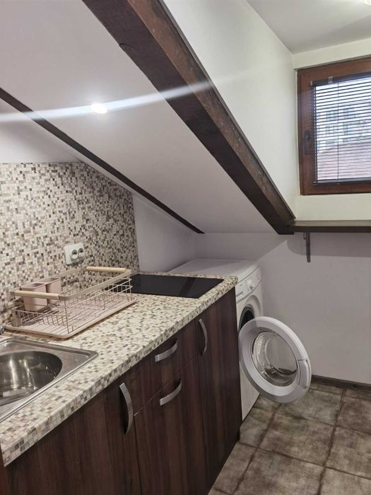 Дава се под наем Едностаен апартамент в Пловдив, Младежки Хълм - 40 кв.м за 309.06 € - Снимка #2