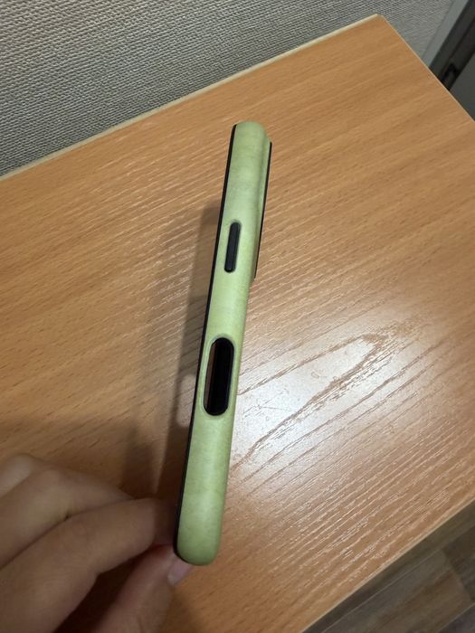 Новый чехол на iPhone 17 Pro
