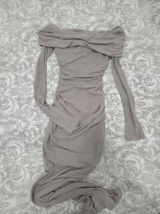 Елегантна Рокля Bershka