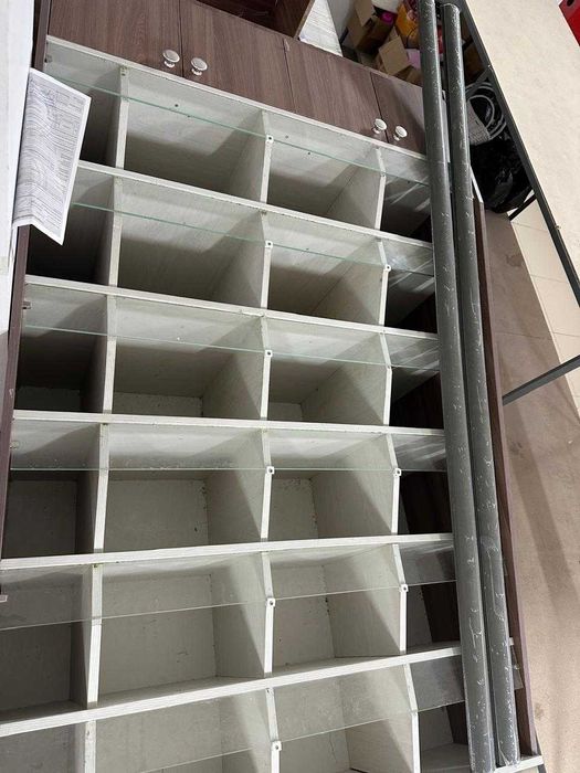 стелаж для конфеты