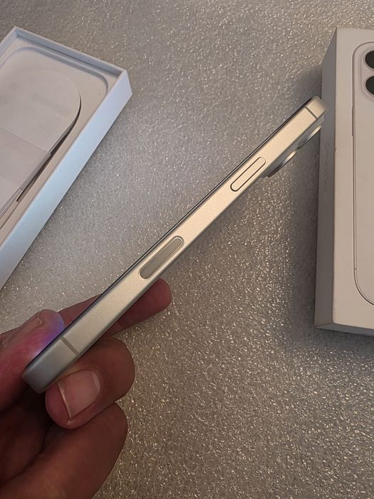 IPhone 17 256 White