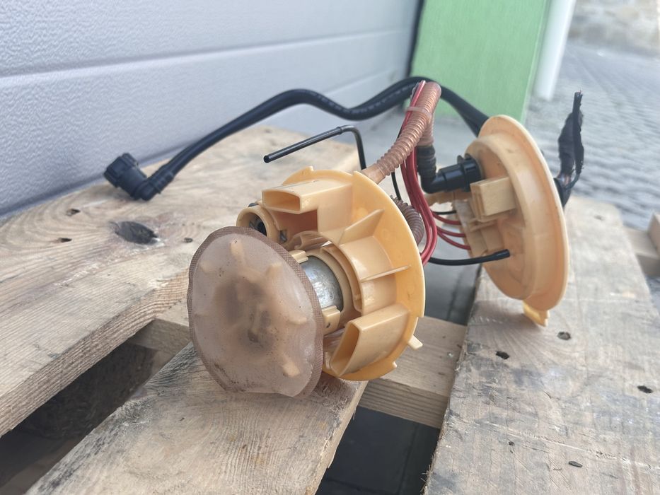 Дизелова помпа резервоар AUDI A6 A7 C8 4K0201317D