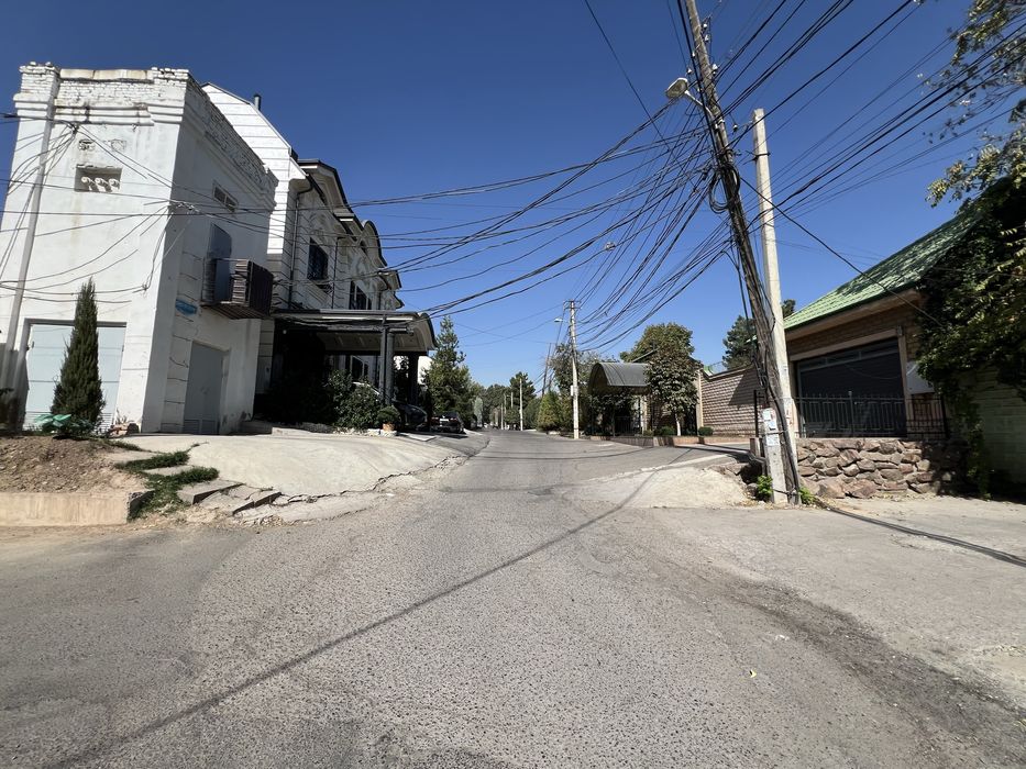 Участок 5.2 соток центр луначарского цена 260000 у.е