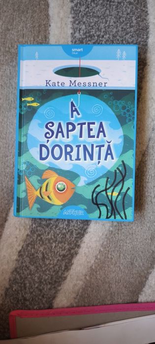 Vând cărți în stare foarte buna.