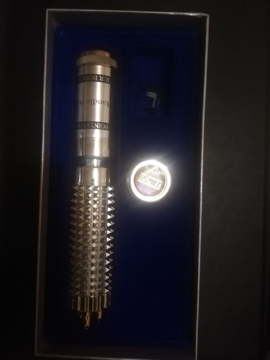 Иновативен масажор с батерии