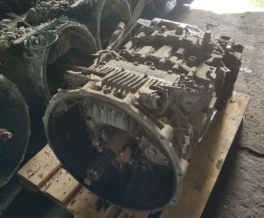 cutie viteza zf 16as2631 int  14.12 - 0.83  daf xf95
