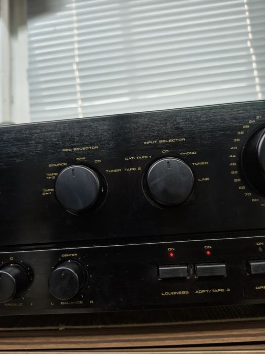 Усилвател PIONEER A-656 Mark II