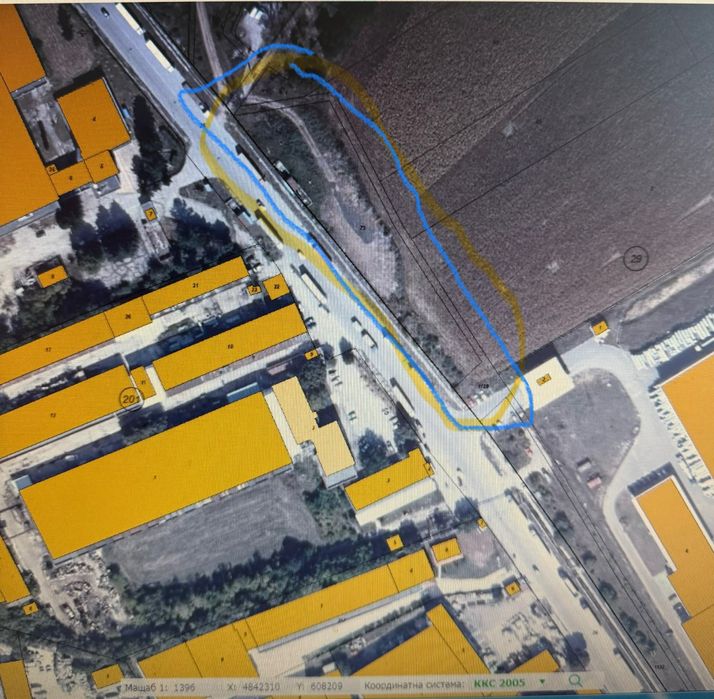 Продавам поземлен имот 4 дк.