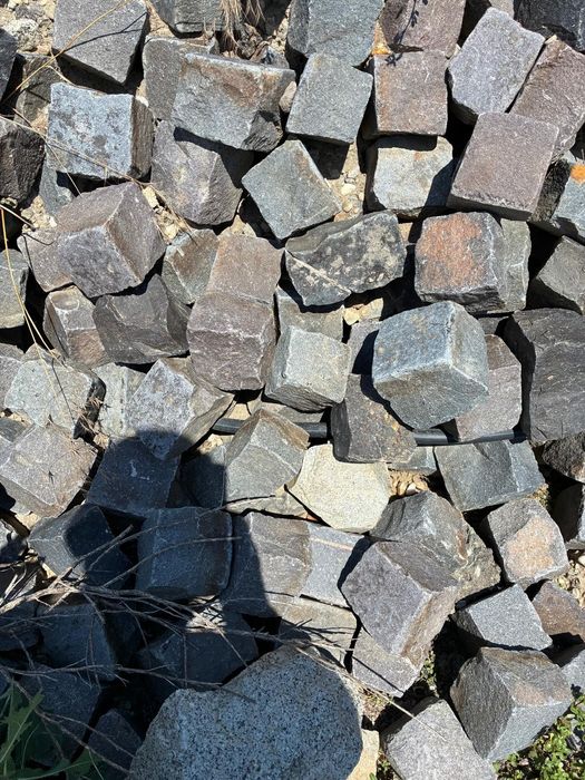 Piatra cubica roci eruptive