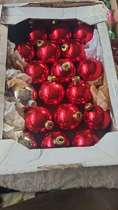 Люстра елочные украшения