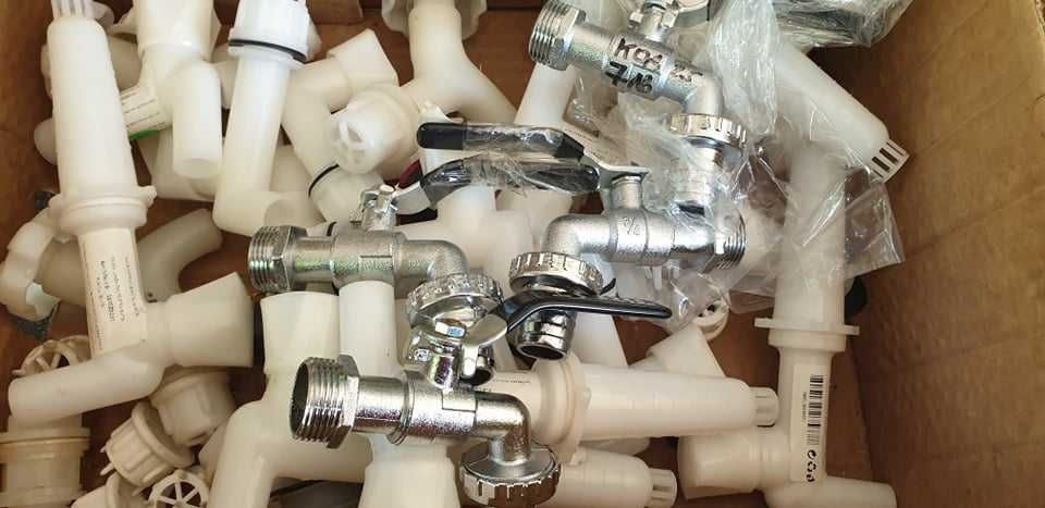 Канелки за буре  бидон дървени железни  месингови и пластмасови тапи