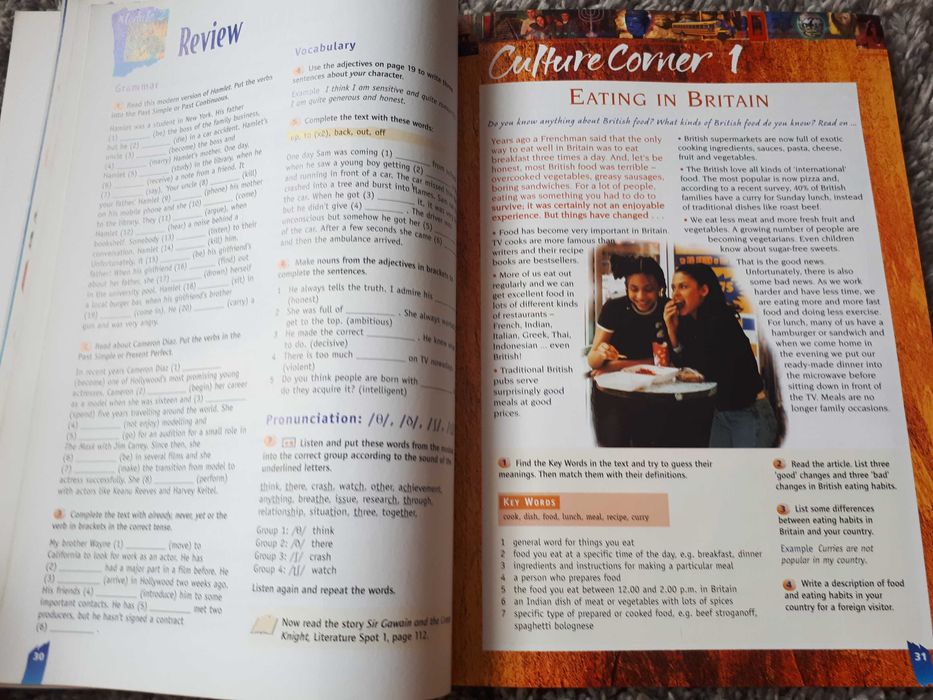 учебници комплект английски Pre- intermediate Opportunitiies