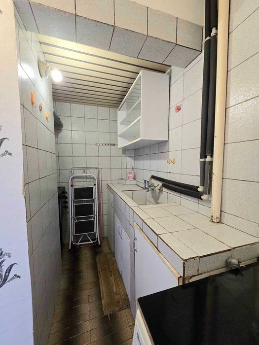 Обзаведен тристаен апартамент