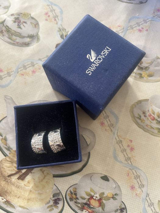 Обеци swarovski нови