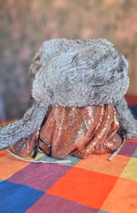 Шапка ушанка продаётся новая