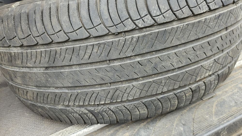 Michelin Latitude Tour HP 235/55/R17