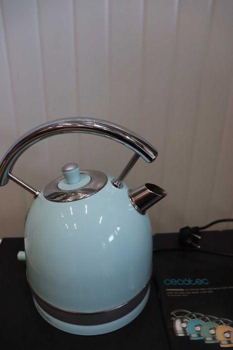 Електрическа кана Cecotec Thermosense 420 Vintage Light Blue