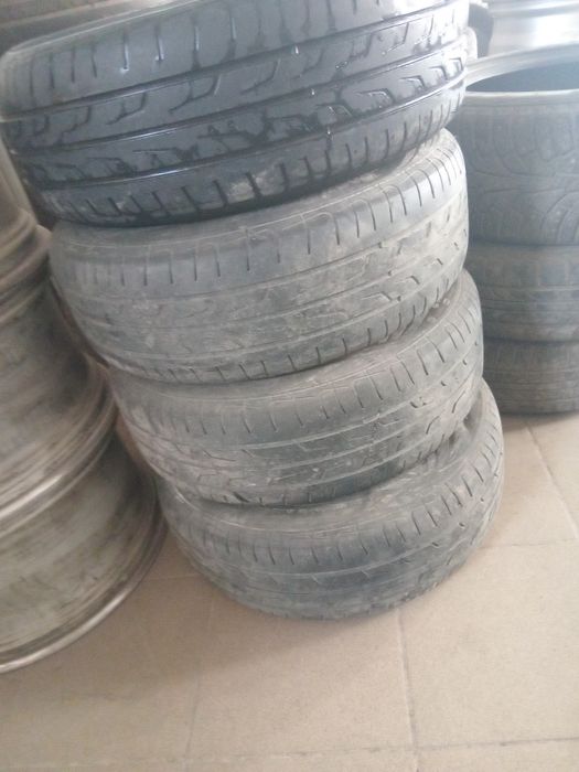 Диски с летней резиной на ауди R15