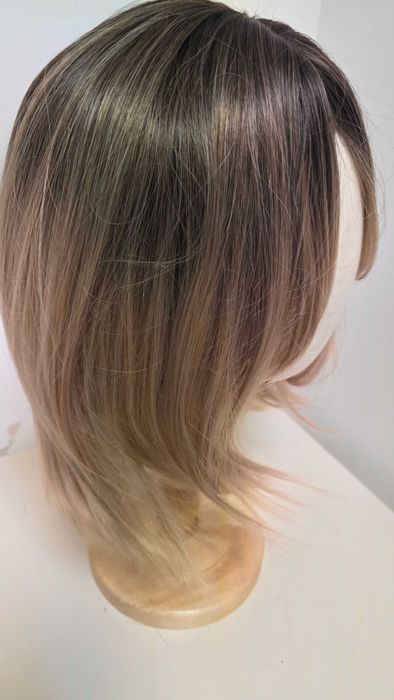 Perucă damă HAIRCUBE bob scurt ombre șaten blond, sintetică, 30 cm