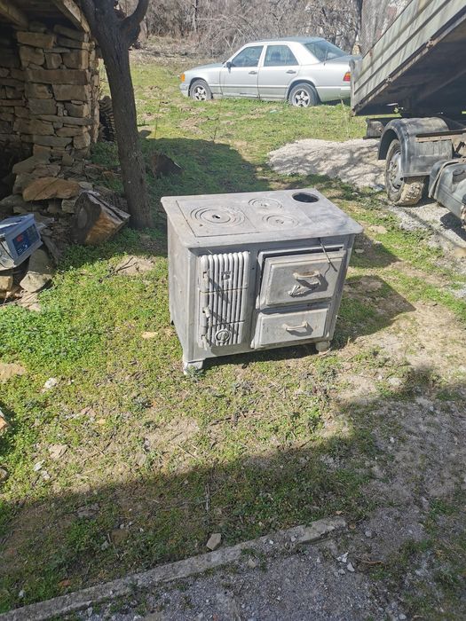 Ретро готварска печка