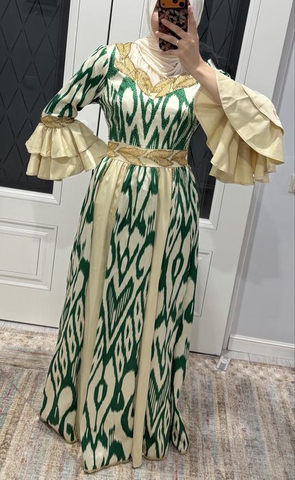 Платье в национальном стиле