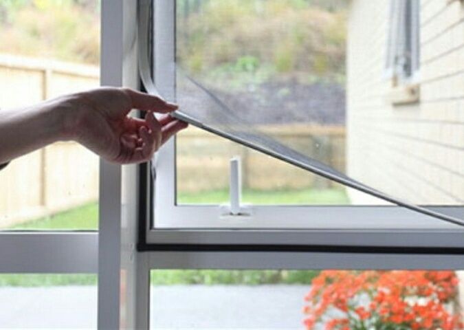 Москитные сетки на липучке