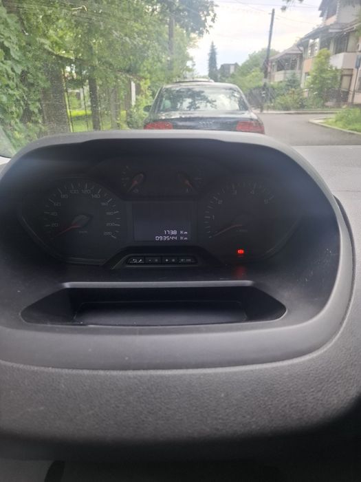 Preluare Leasing Peugeot Partner 2019 91000 km