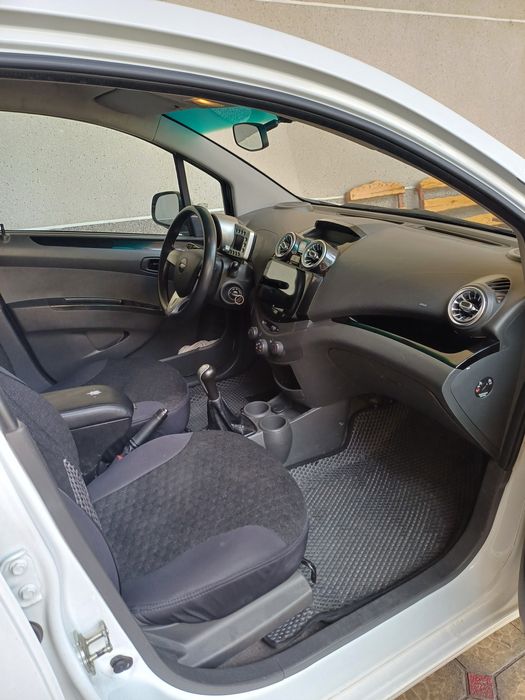 Chevrolet Spark 2017 — 4