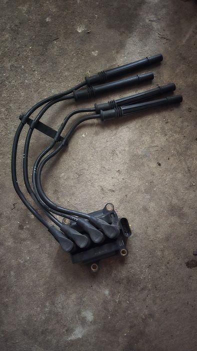Bobina inducție + fise dacia Logan sandero 2 motor 1.2