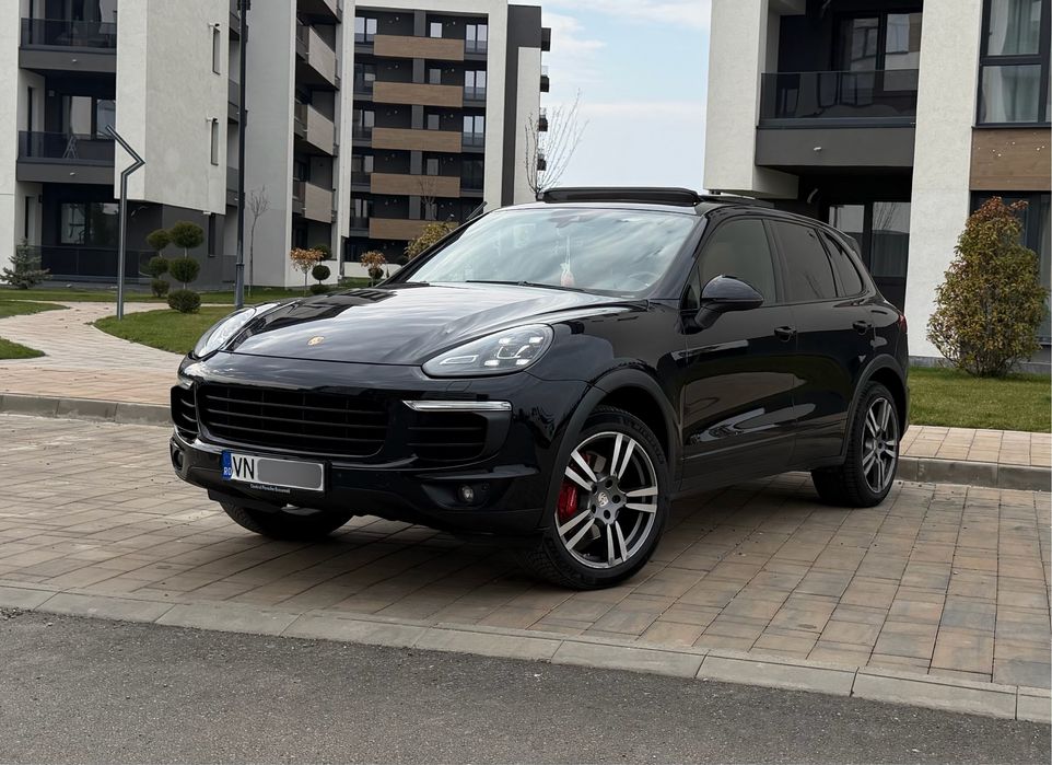 Porsche Cayenne 2015 3.0 Diesel / Panoramic / Bose / Soft close/ Perne