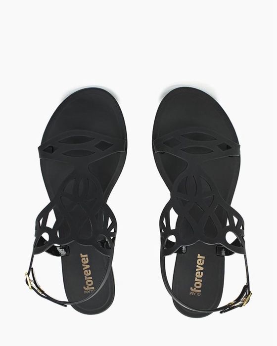 Новые сандалии 39 размер