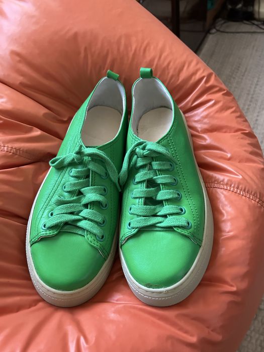 Сникърси Габина 37 номер ест.кожа -Love Moschino38 номер