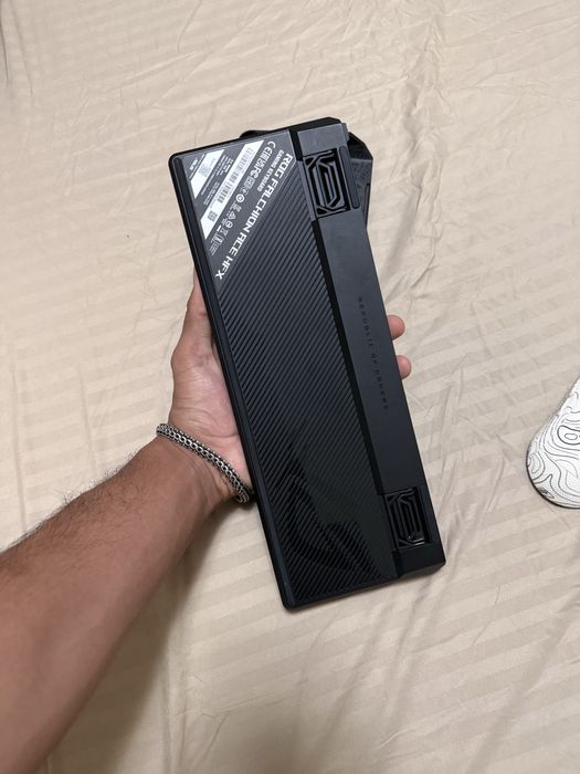 Игровая клавиатура ROG Falchion Ace HFX