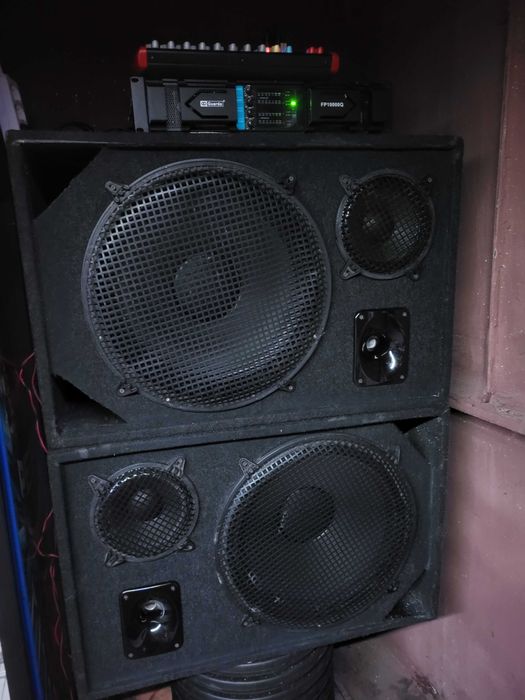 Озвучаване 2х18 и 2х15 инча cerwin vega Стъпало 10k