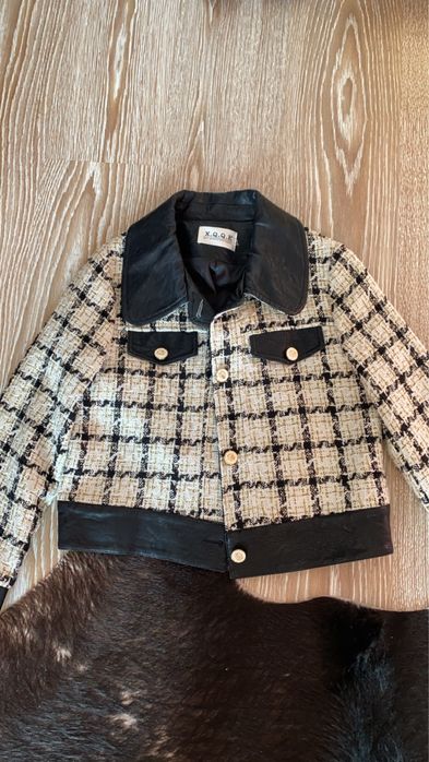 Jacheta tweed si piele