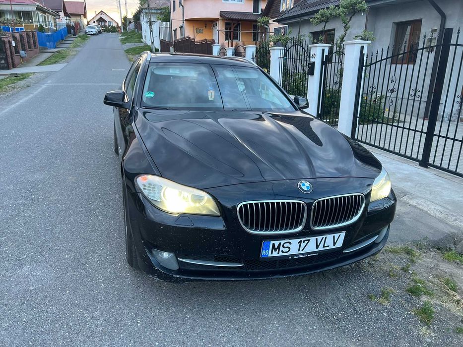 BMW 5 Series 2011 — imagine 5